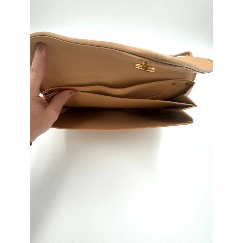 Bottega Veneta Mount Leather‎ Beige Tan Crossbody Shoulder Bag